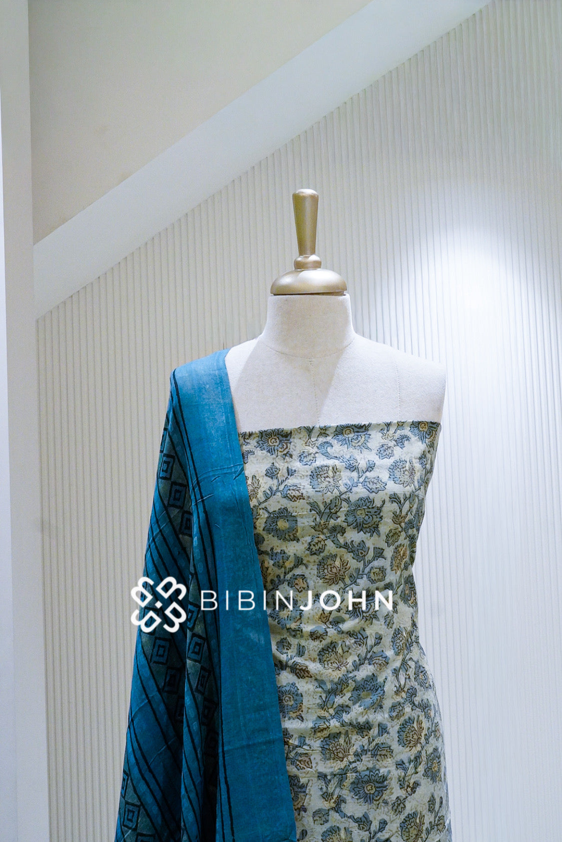 Cotton Ajrak Printed Unstitched Salwar Suit Materials Ivory BJ1638