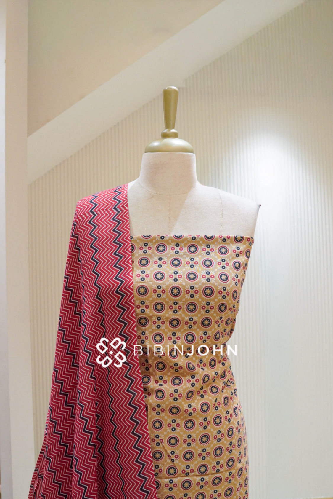 Printed Cotton Unstitched Salwar Suit Material Beige Cream BJ2627