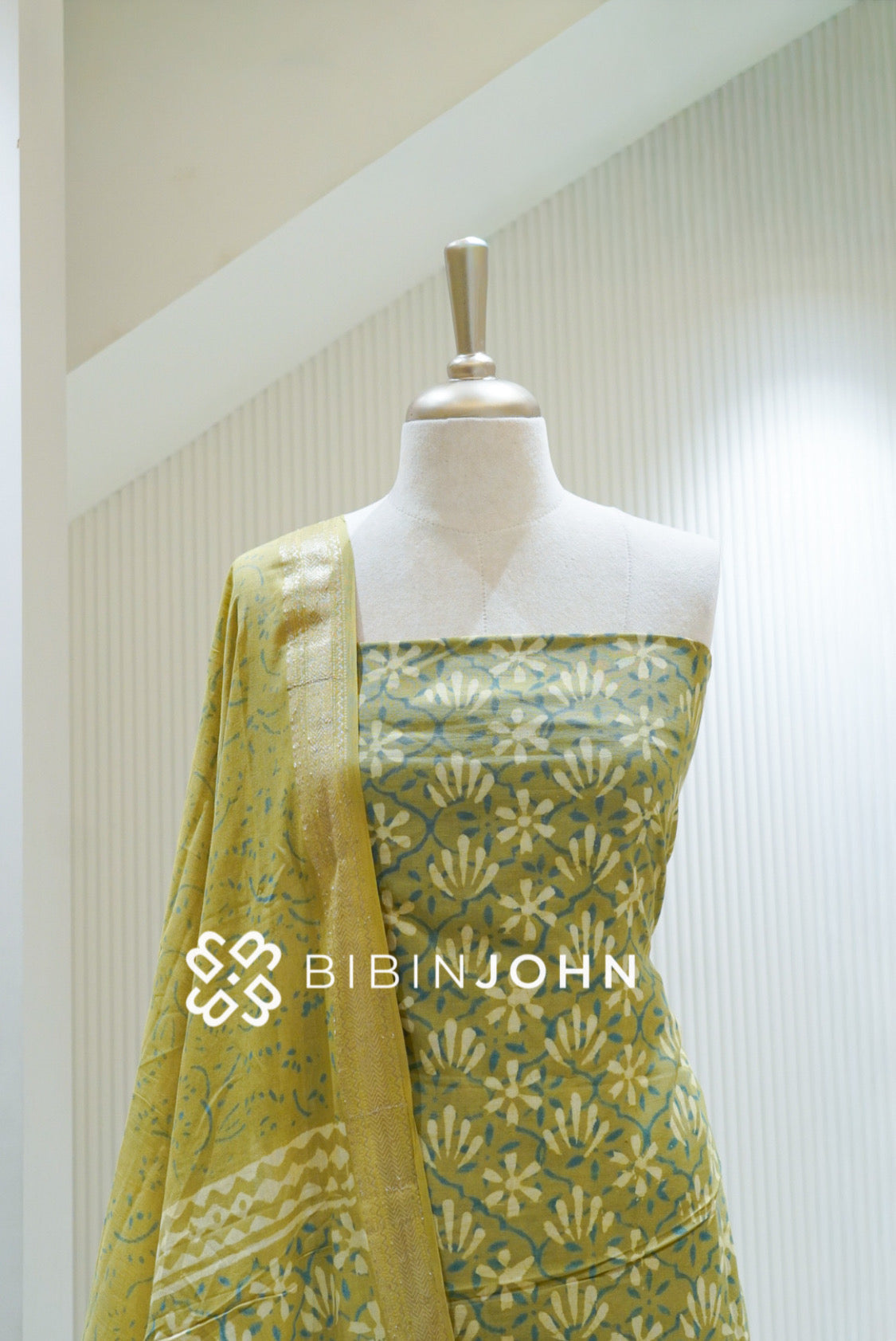 Printed Cotton Unstitched Salwar Suit Material BJ1695