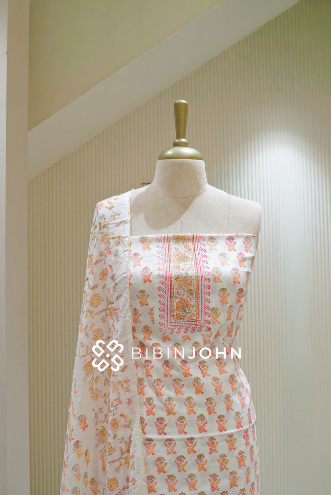 Printed Cotton Unstitched Salwar Suit Material Off White With Peach Pink BJ2816