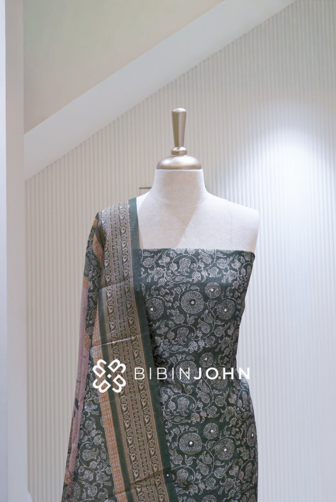 Silk Embroidery Unstitched Salwar Suit Material Forest Green BJ1713