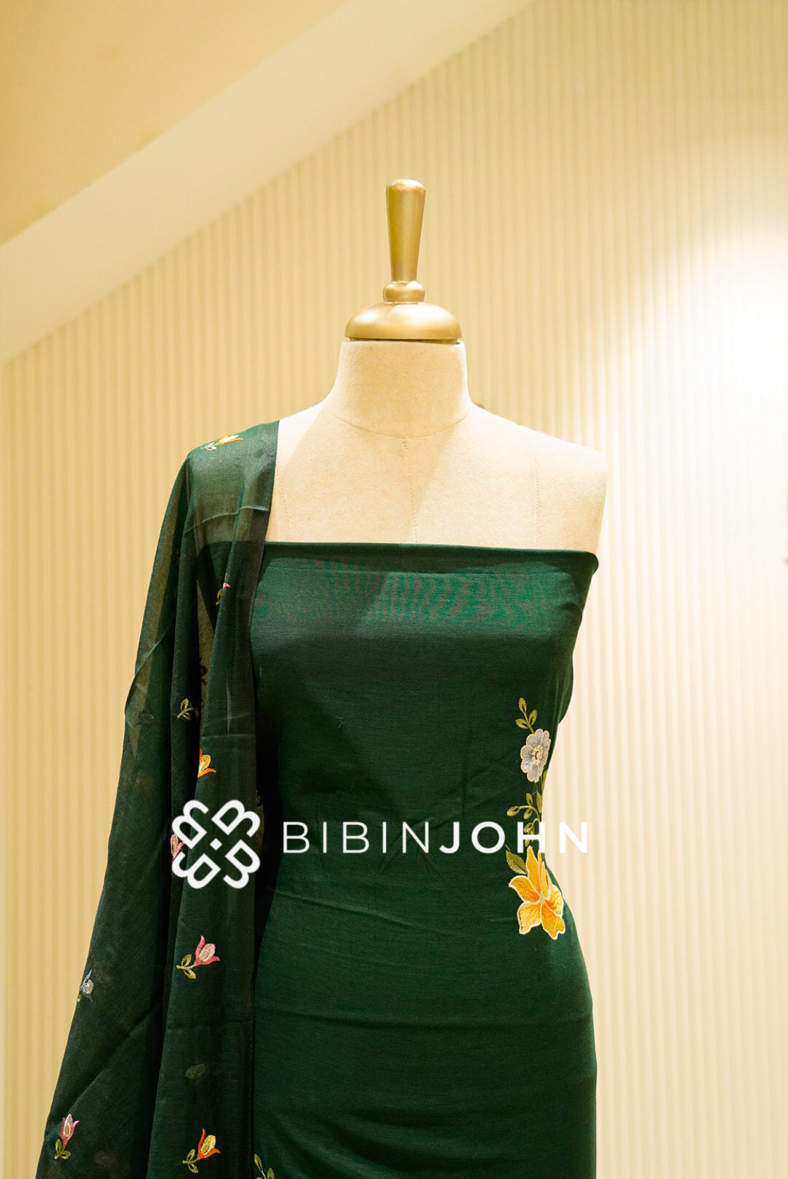Chanderi Embroidery Unstitched Salwar Suit Material Dark Green CLOSE VIEW