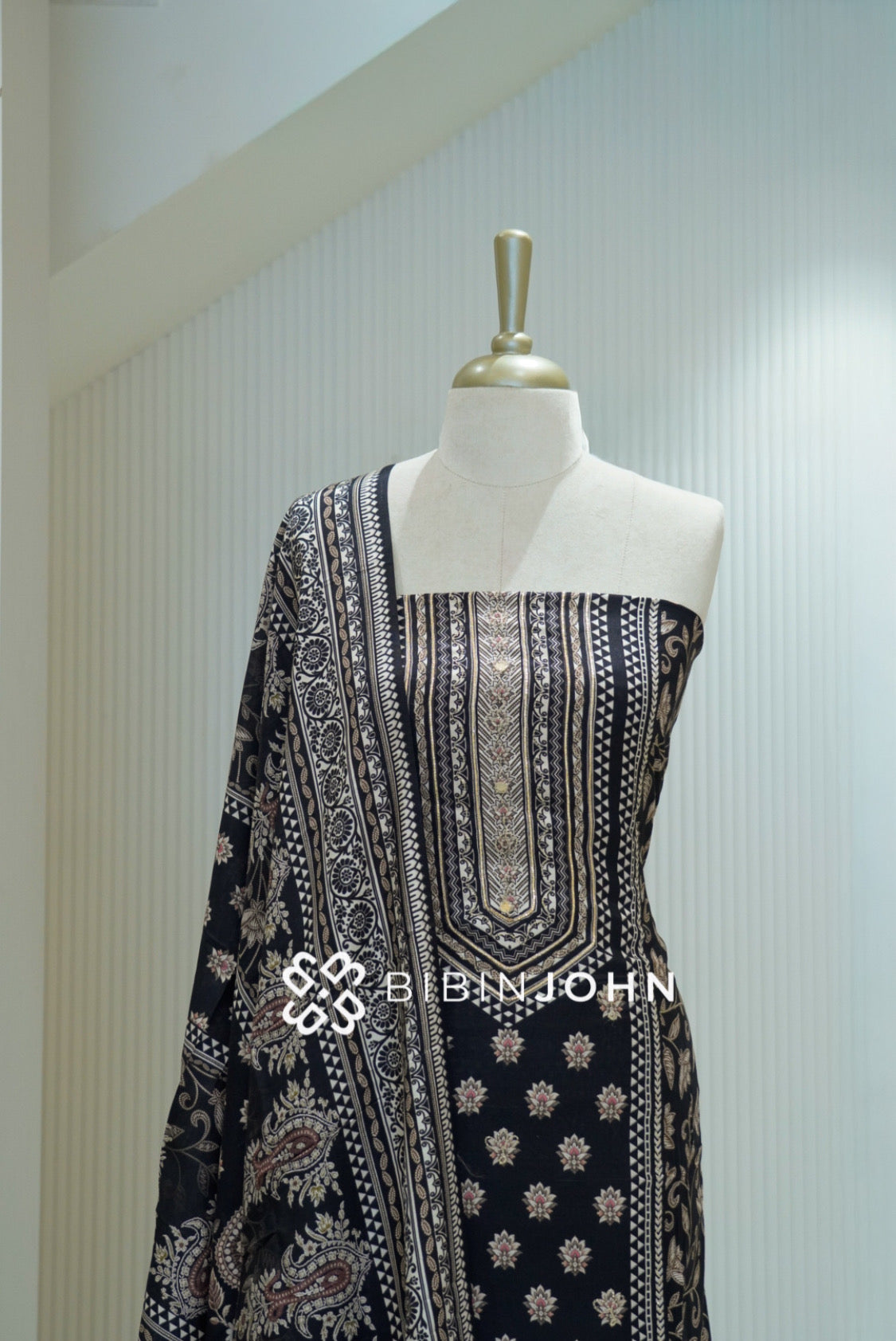 Printed Muslin Unstitched Salwar Suit Material Black BJ2154
