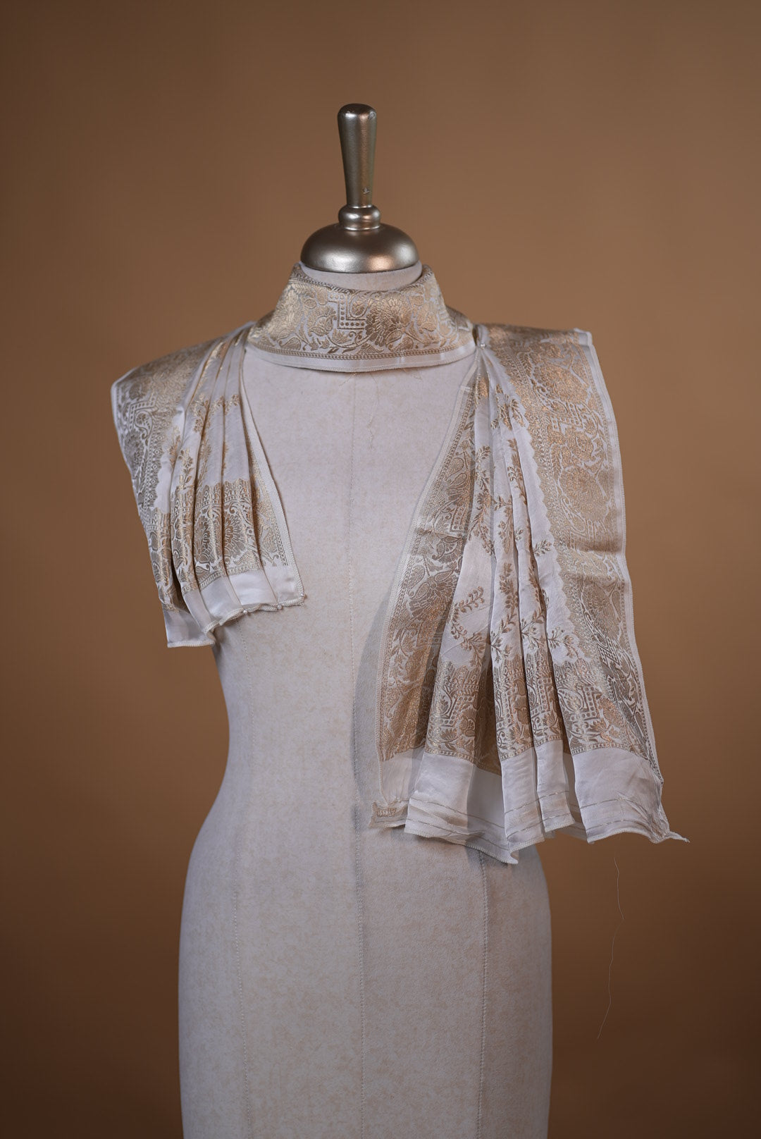 Dyeable Banarasi Dupatta