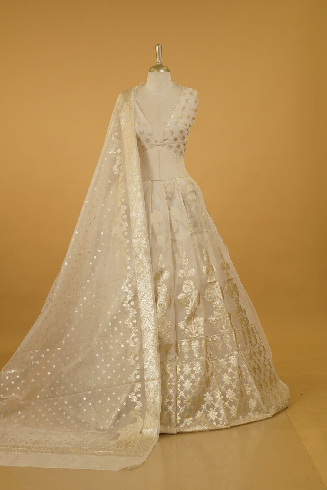 Under 5000 Lehenga