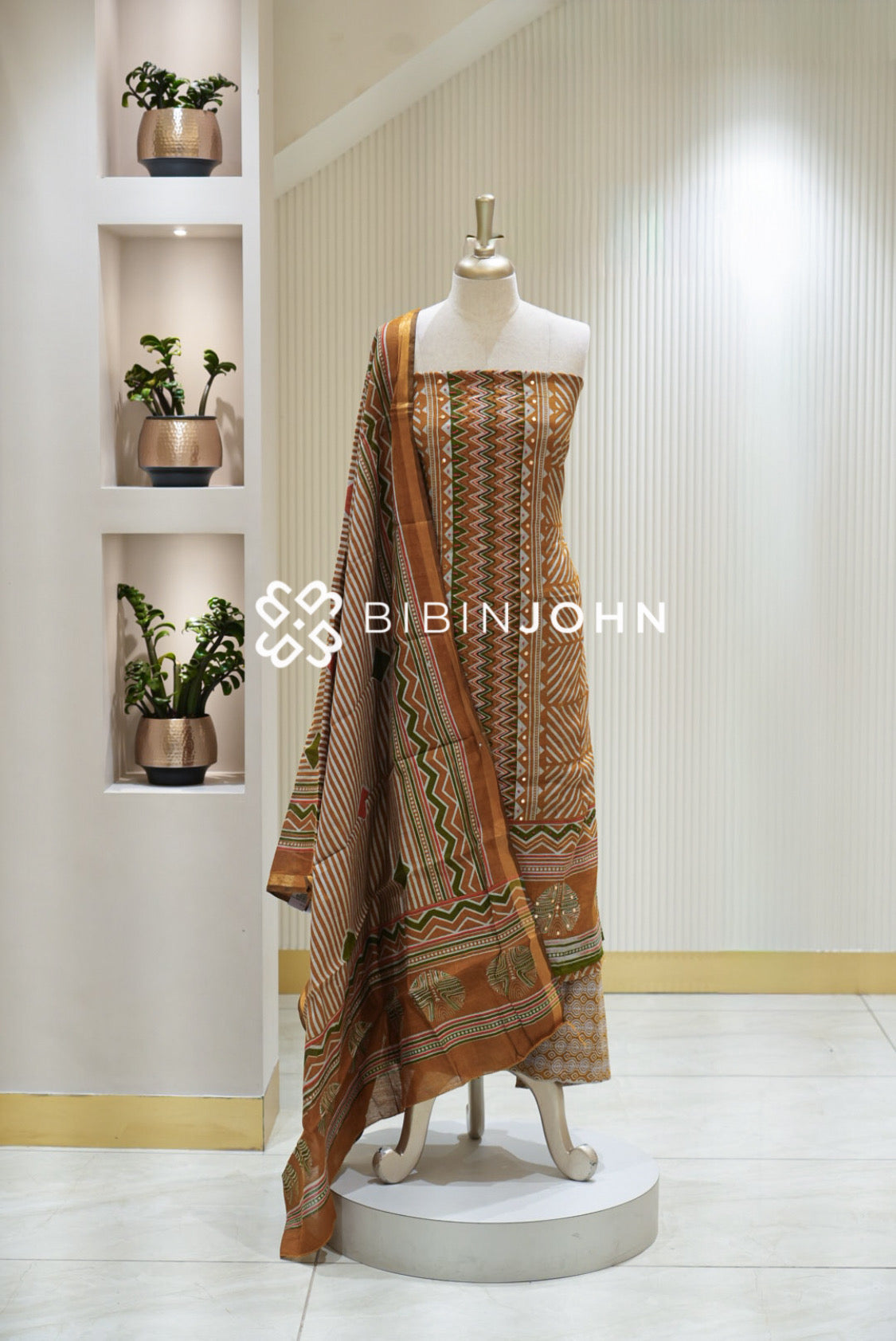 Art Maheshwari Unstitched Salwar Suit Material Cinnamon Rust Brown BJ2170