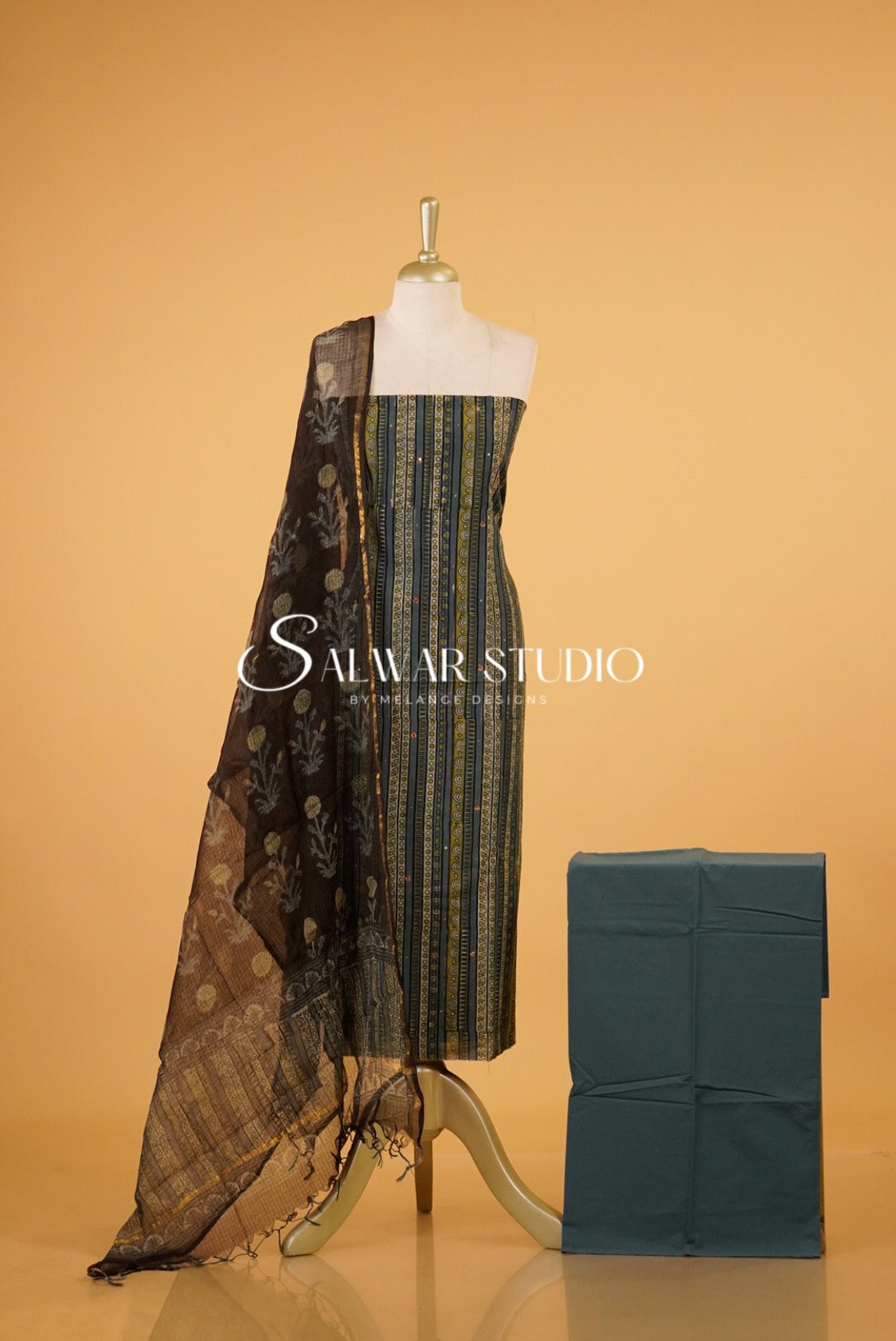Pure Printed Cotton Unstitched Salwar Suits AC0084