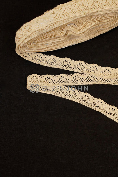 Cotton Lace Off White Dyeable BJ0473