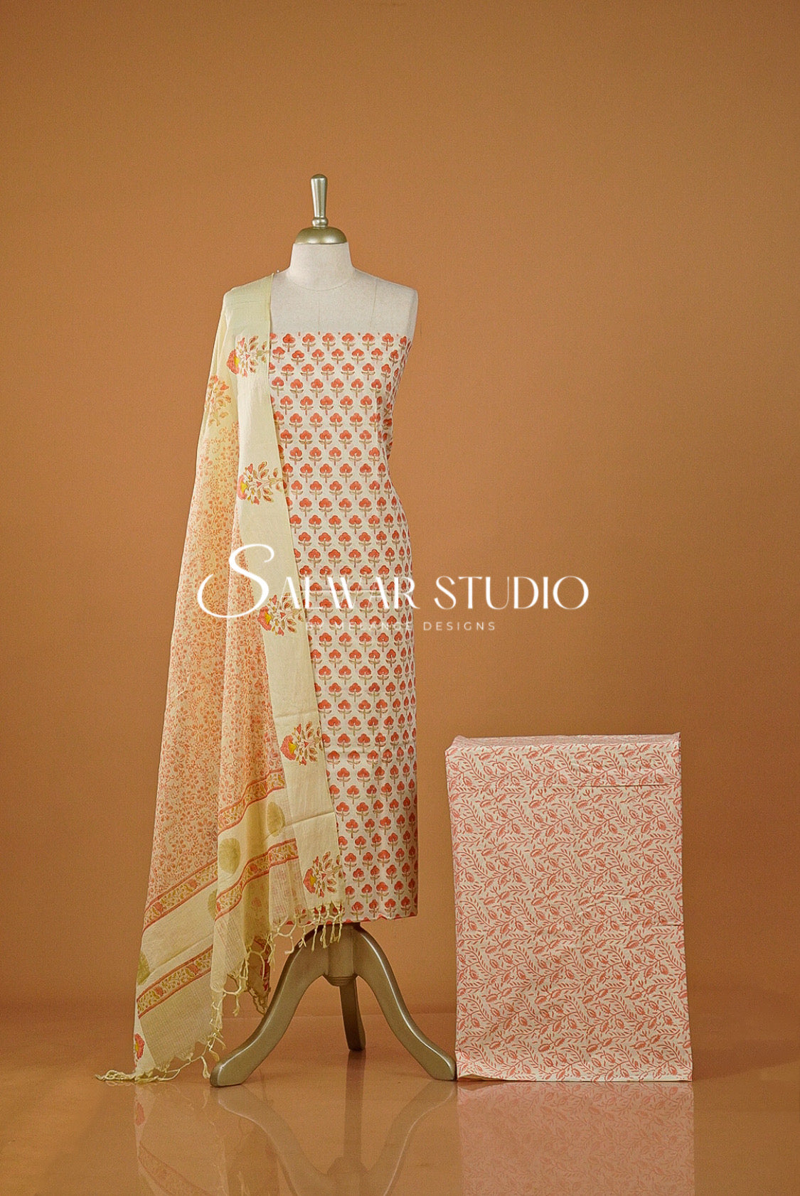 Printed Cotton Unstitched Salwar Suits AC0161