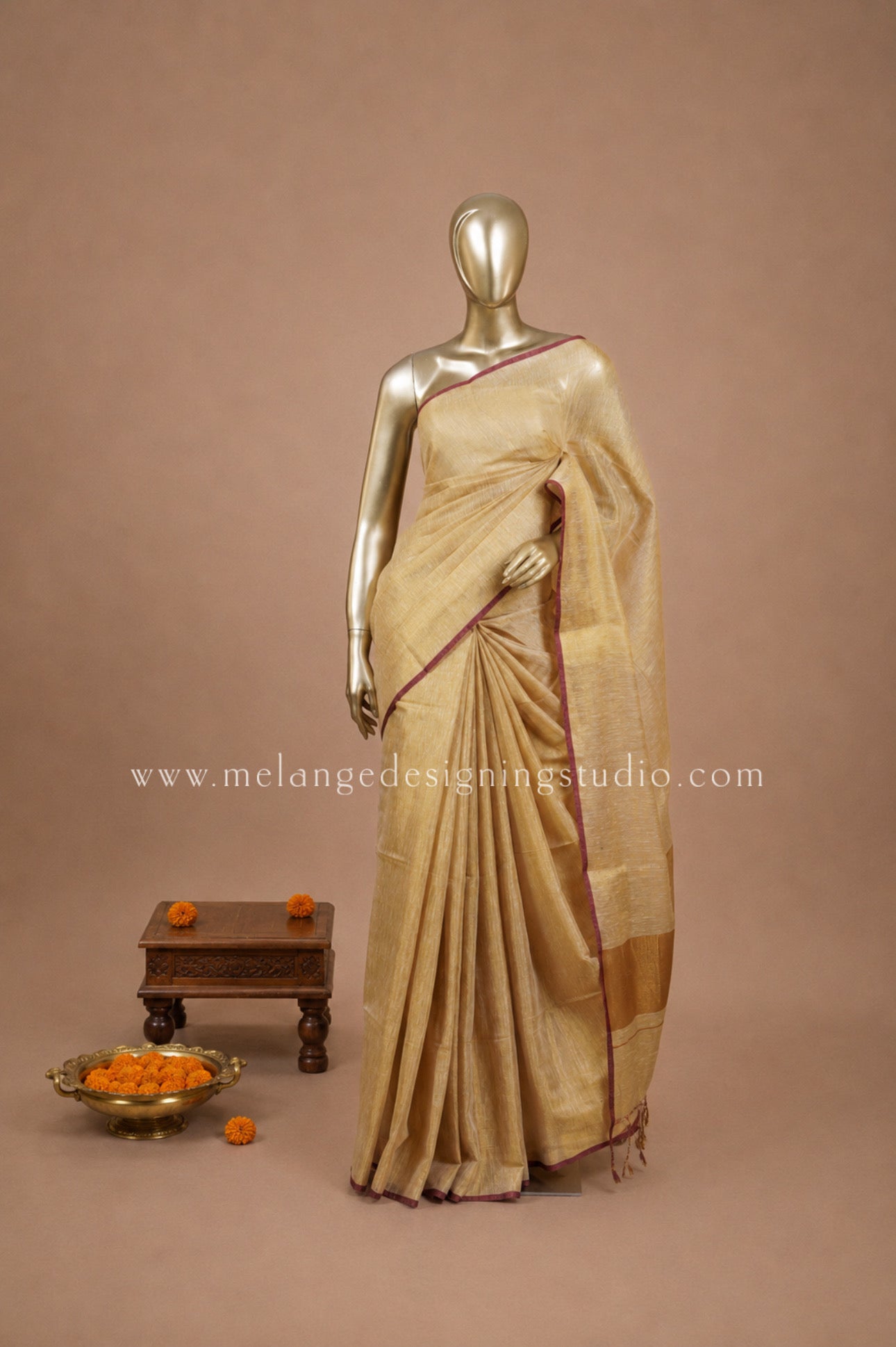 Tissue Linen Saree MDS0010