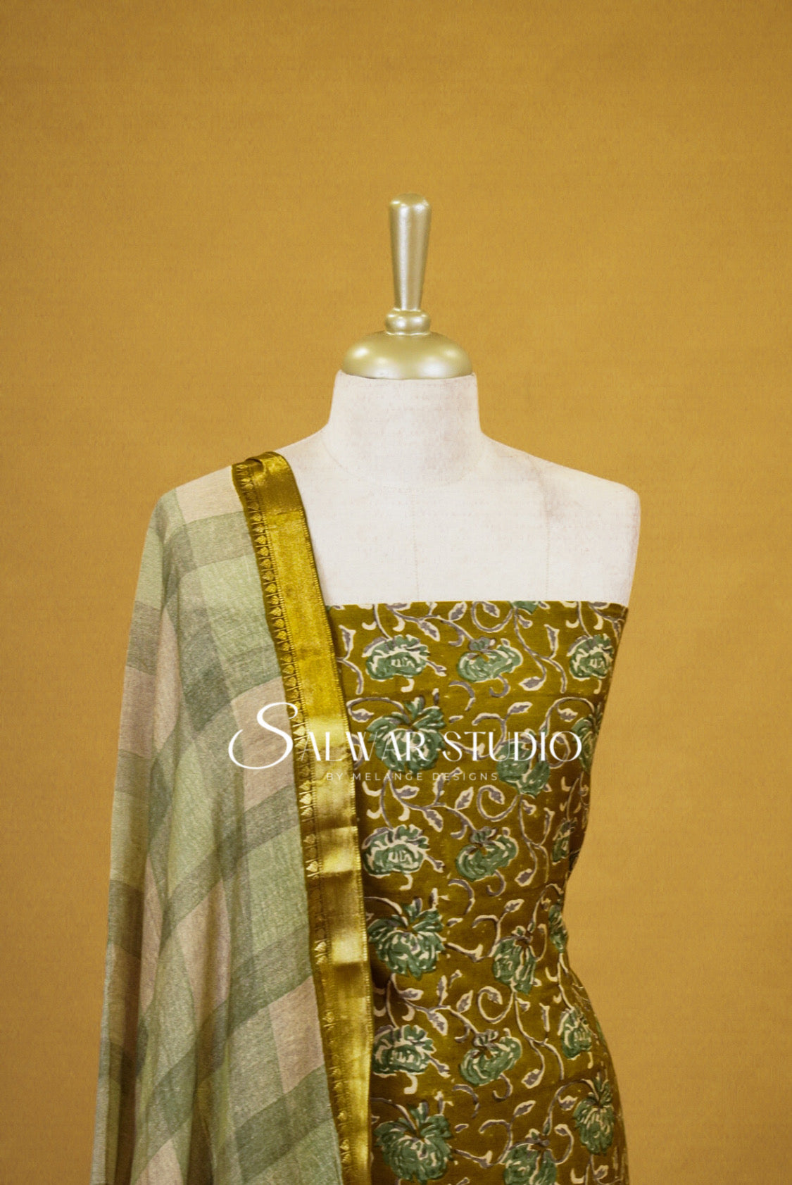 Printed Silk Unstitched Salwar Suits AC0092