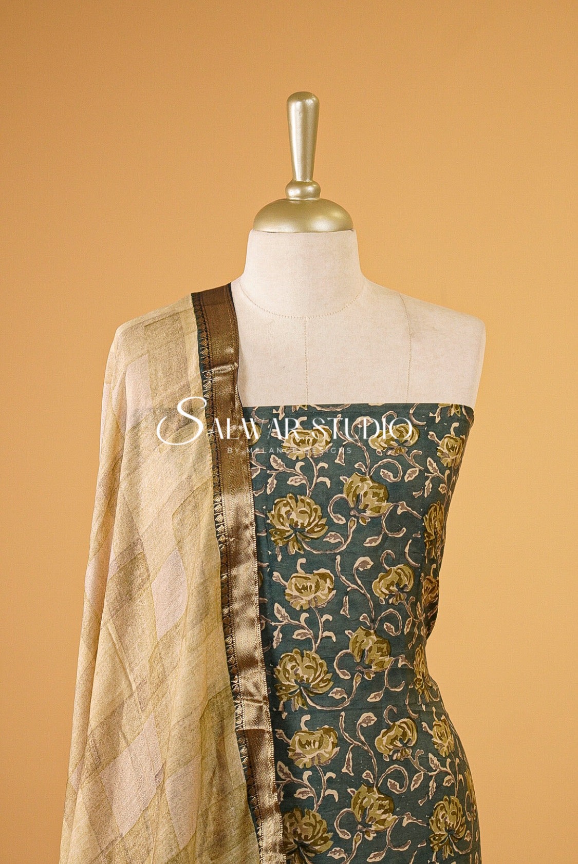 Printed Silk Unstitched Salwar Suits AC0090