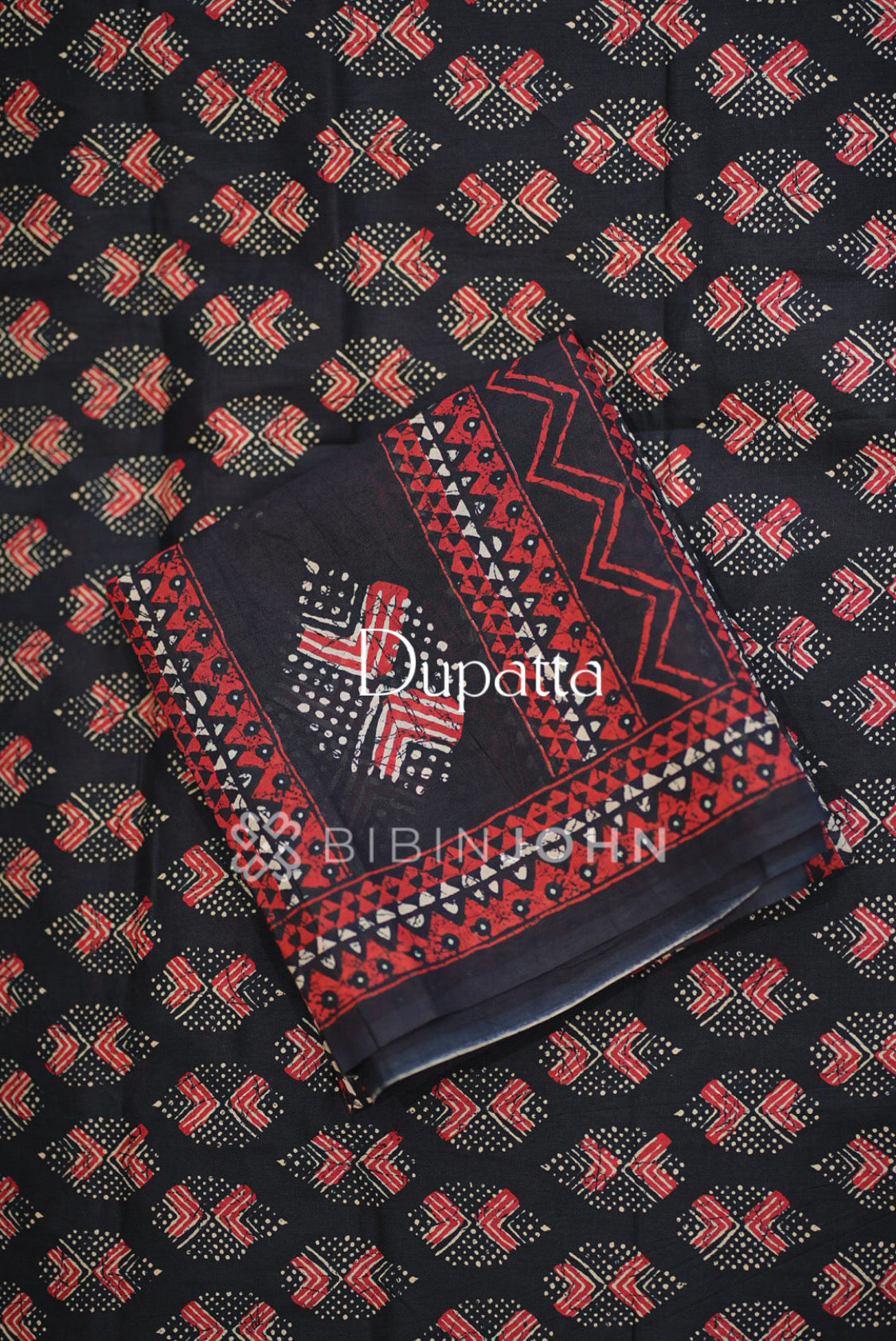 Printed Cotton Unstitched Salwar Suit Dress Material Black  DUPATTA