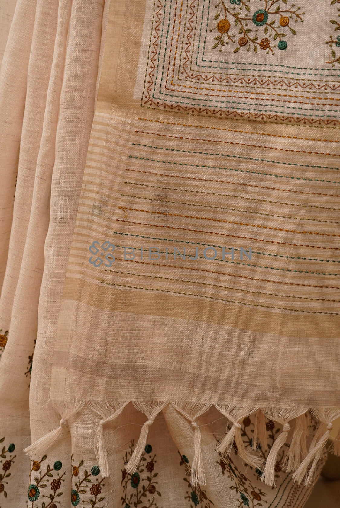 Art Linen Embroidery Saree For Women Beige pallu