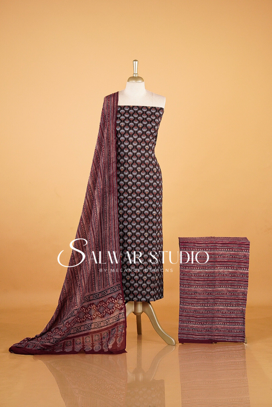 Printed Cotton Unstitched Salwar Suits AC0036