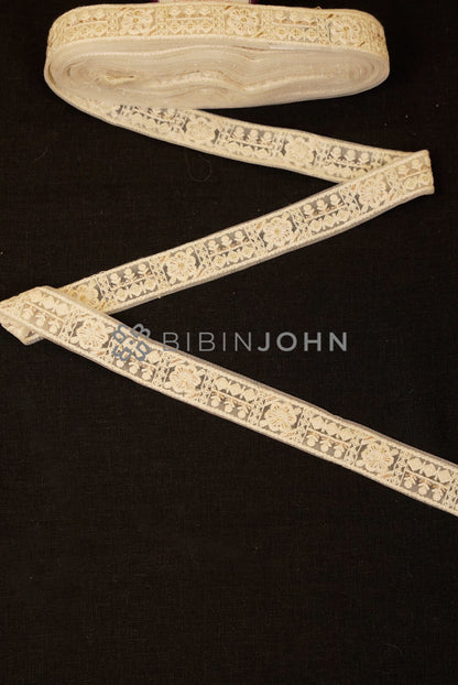 Lucknow Lace Off White