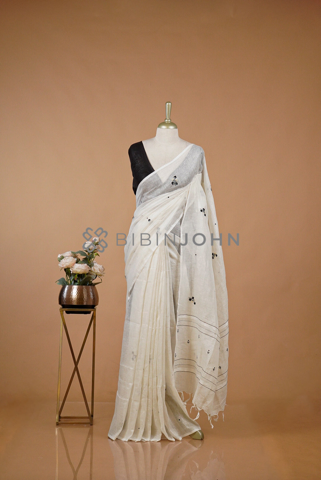 Linen Embroidery Saree For Women Ivory