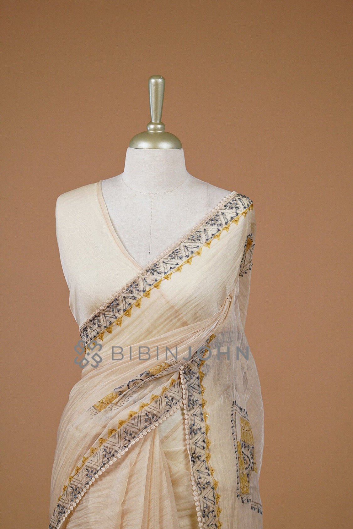 Tissue Organza Embroidery Saree For Women Ivory Cream CLOSE VIEW