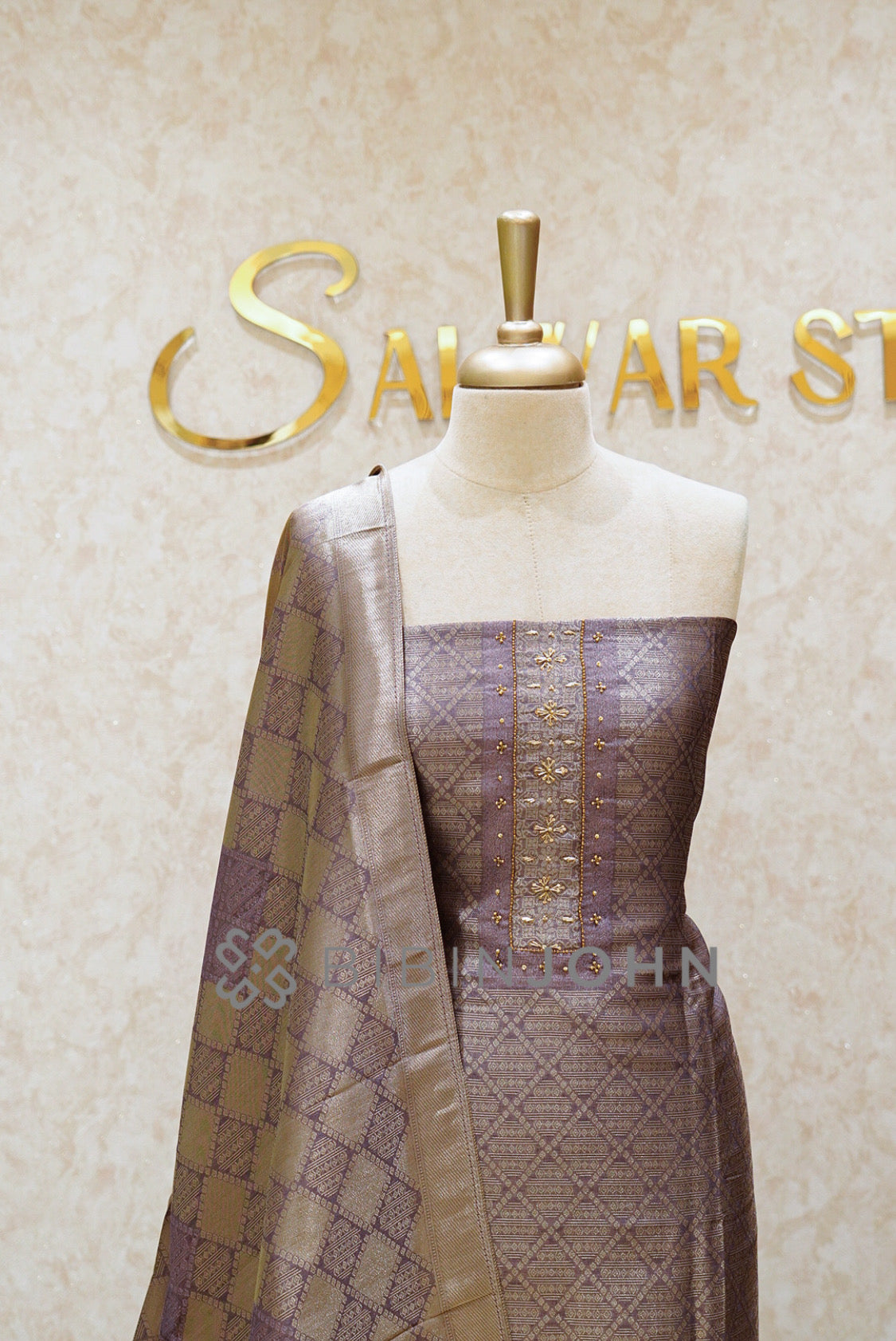 Tissue Embroidery Unstitched Salwar Suit Material Dusty Lavender Taupe CLOSE VIEW