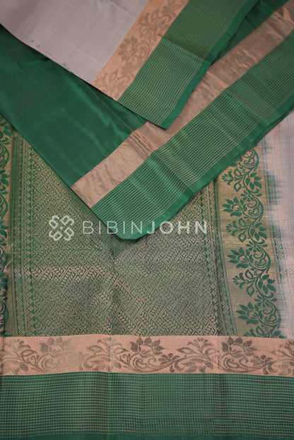 Silk Saree For Women Silver Grey CLOSE VIEW
