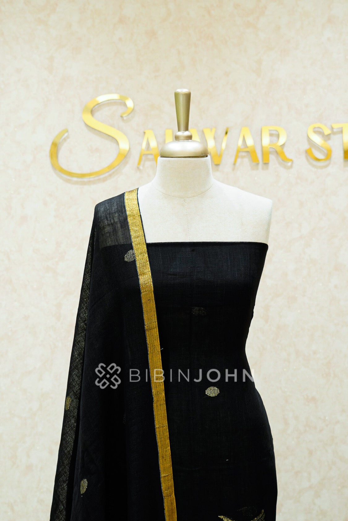 Linen Jamdani Unstitched Salwar Suit Material Black  CLOSE VIEW