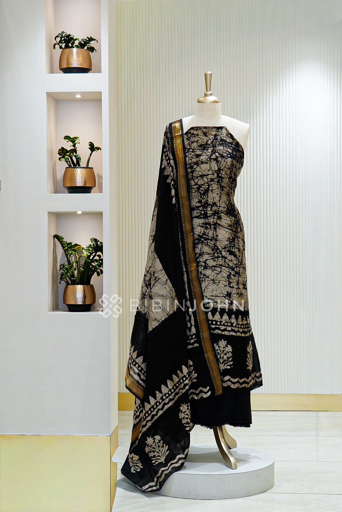 Chanderi Printed Unstitched Salwar Suit Material Black