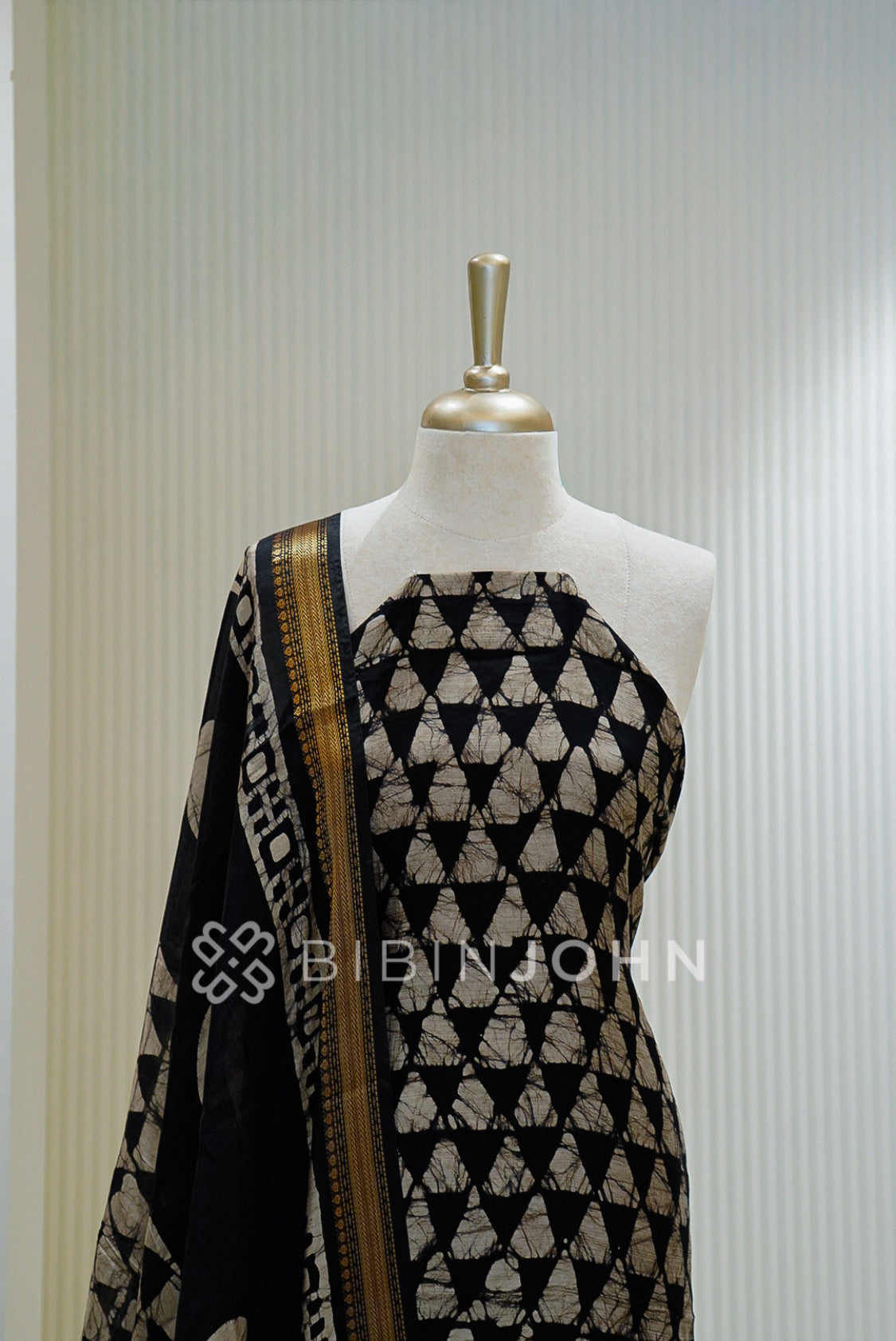 Printed Chanderi Unstitched Salwar Suit Material Black CLOSE VIEW