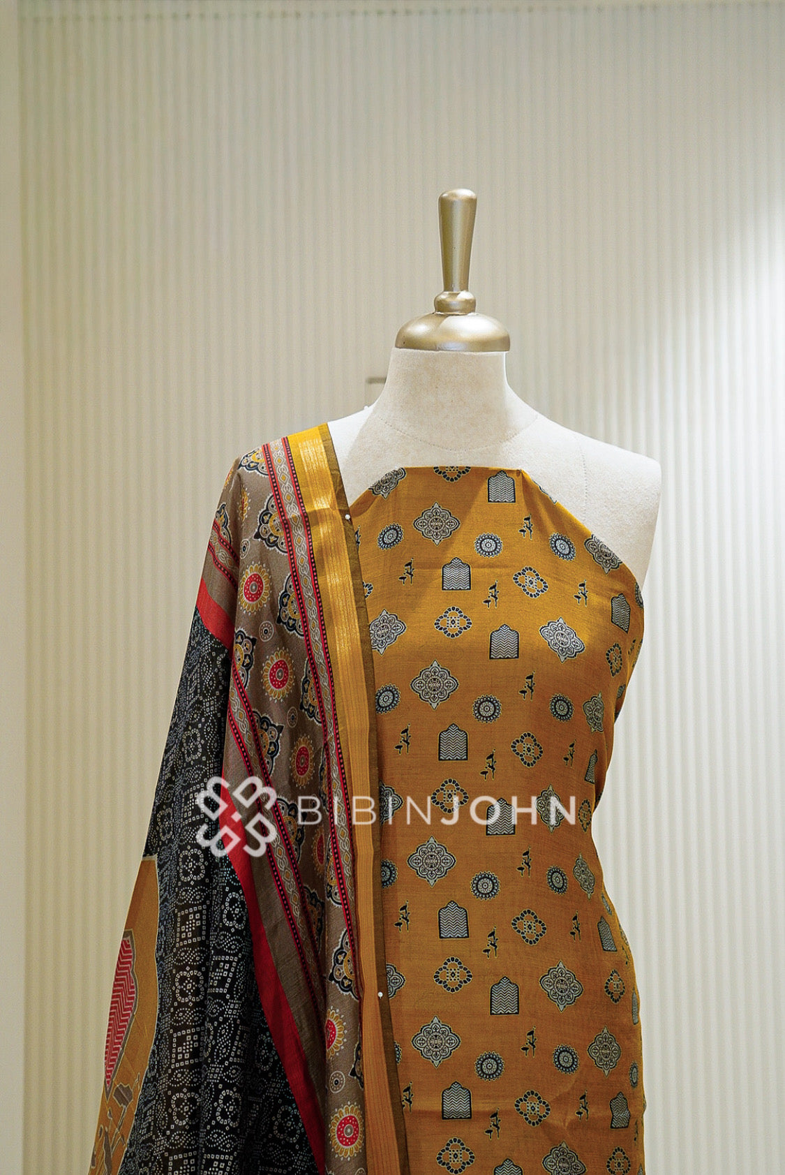 Printed Chanderi Unstitched Salwar Suit Material Mustard CLOSE VIEW