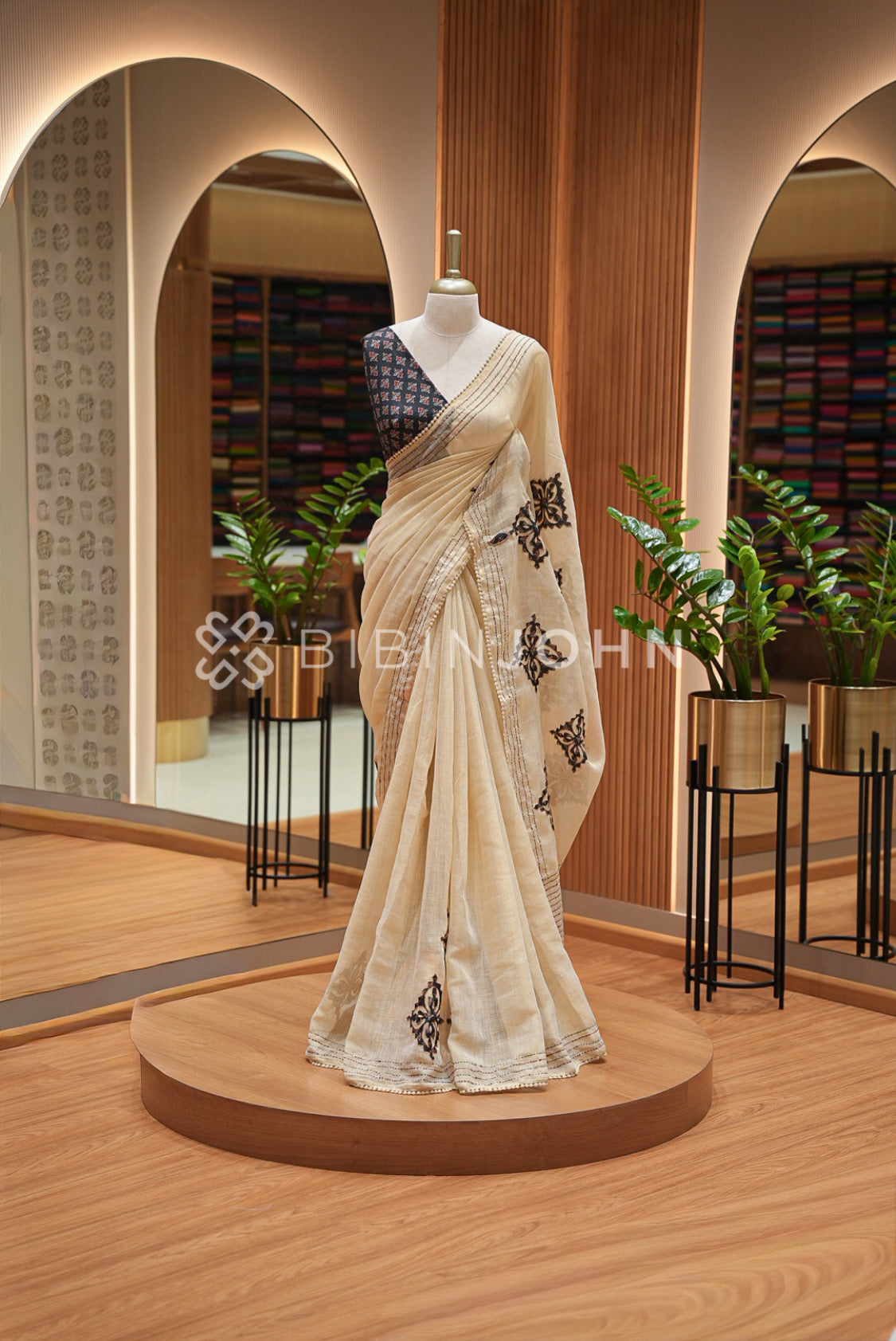 Tissue Linen Applique Saree For Women Ivory Beige