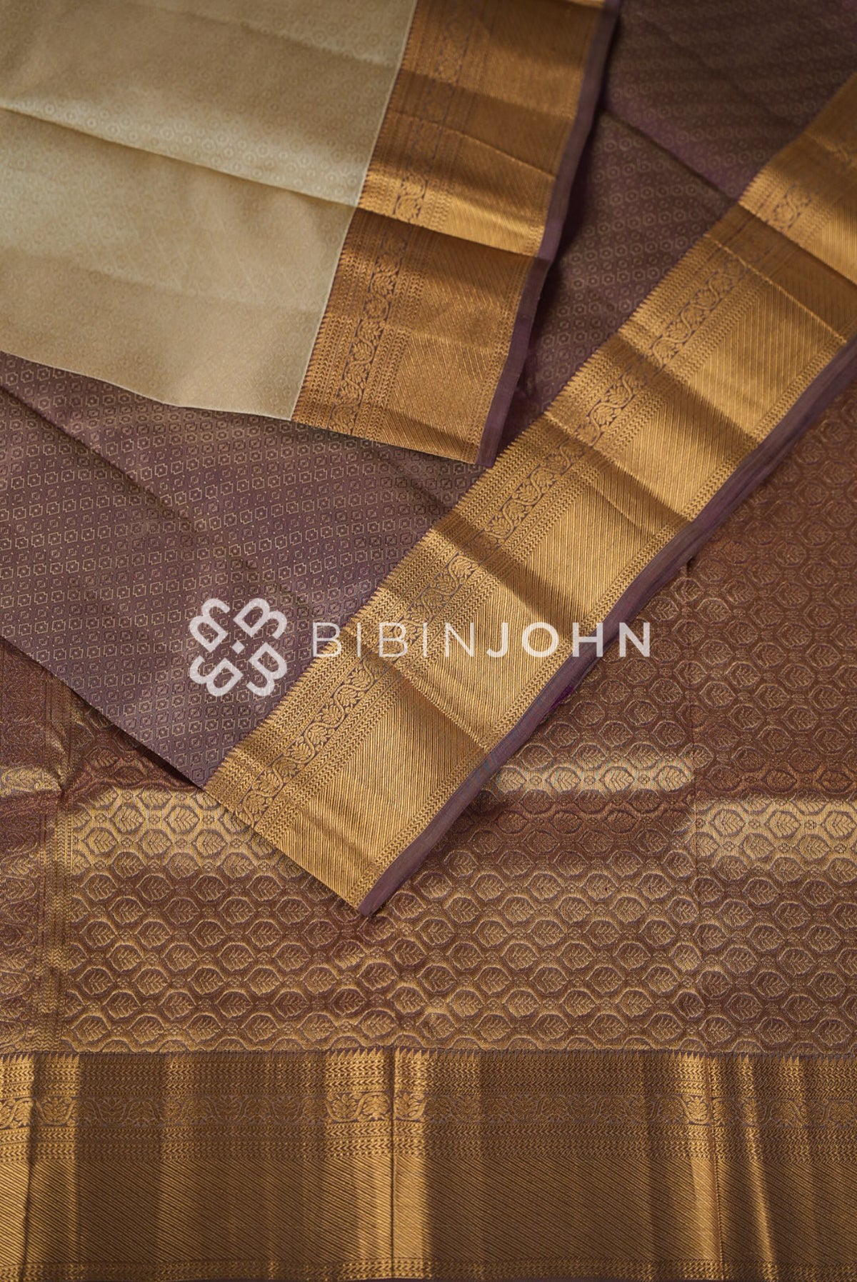 Silk Saree For Women Cream With Chocolate Brown CLOSE VIEW