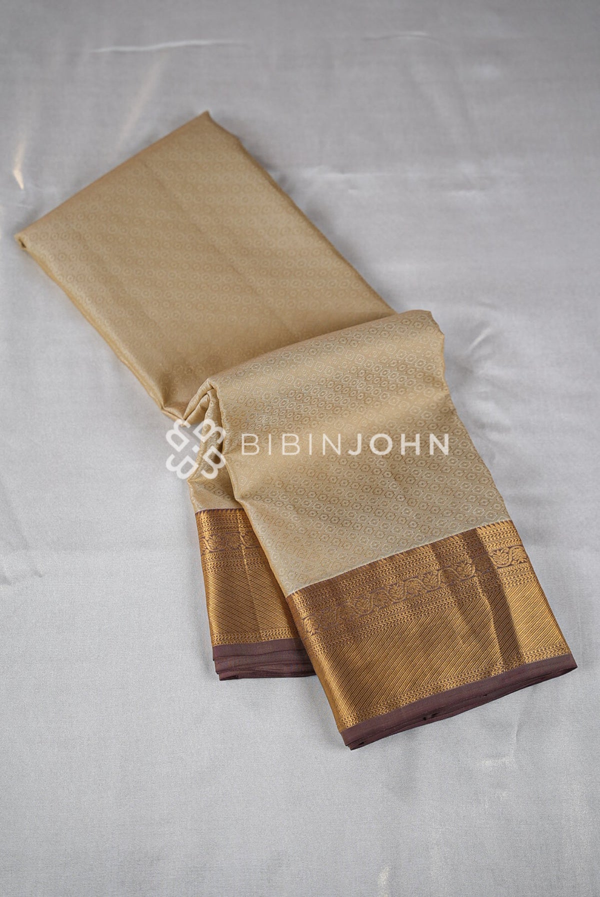 Silk Saree For Women Cream With Chocolate Brown
