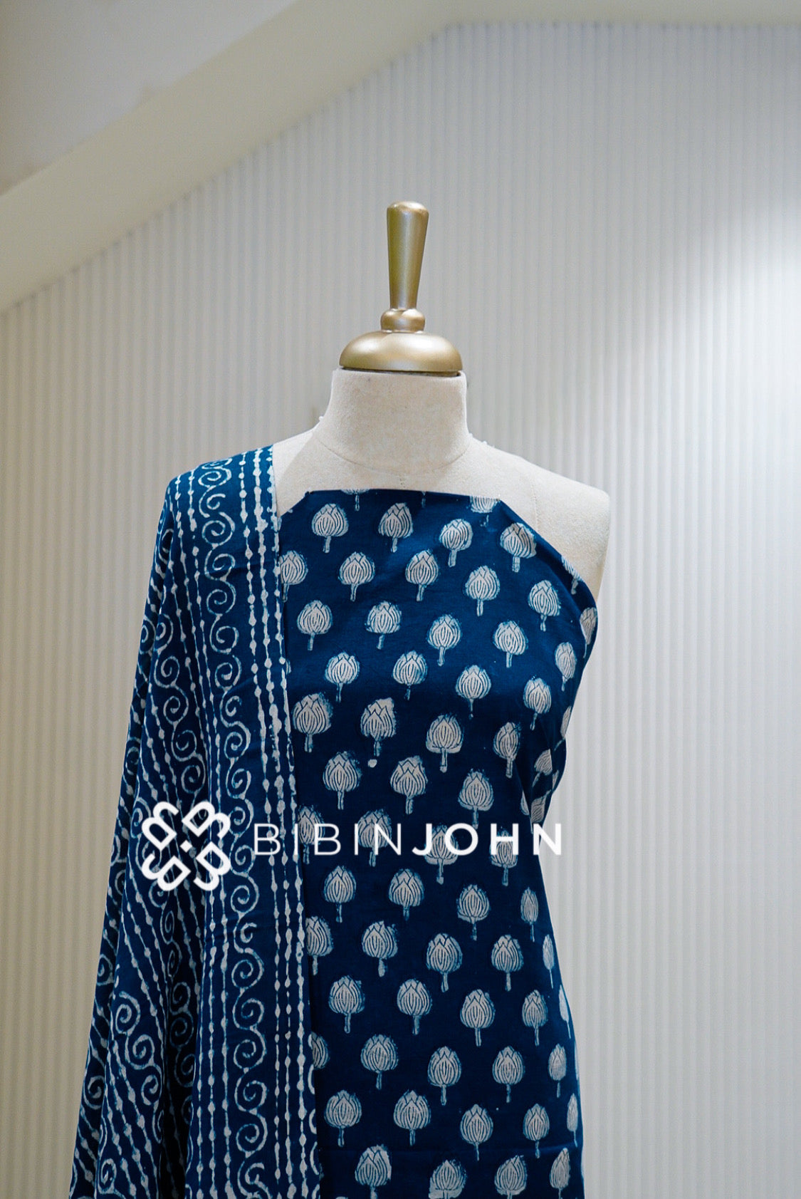 Printed Cotton Unstitched Salwar Suit Material Indigo Blue CLOSE VIEW