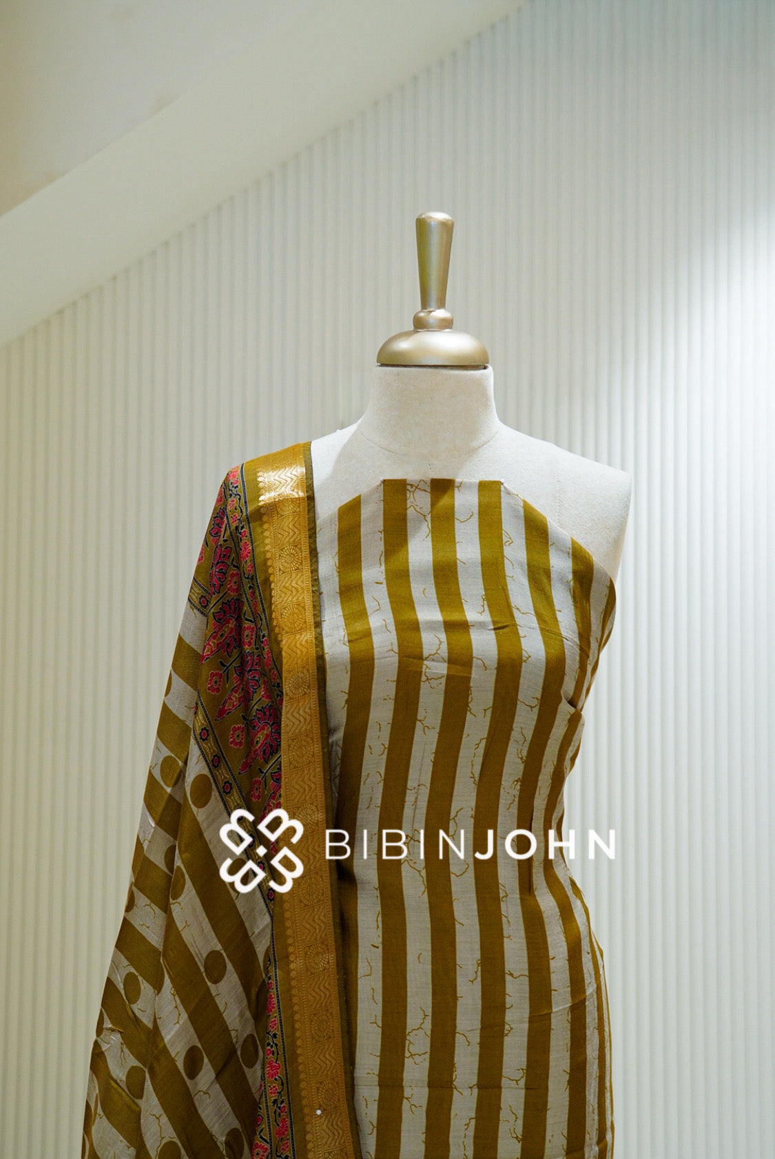 Printed Silk Unstitched Salwar Suit Material Mustard With Ivory close view