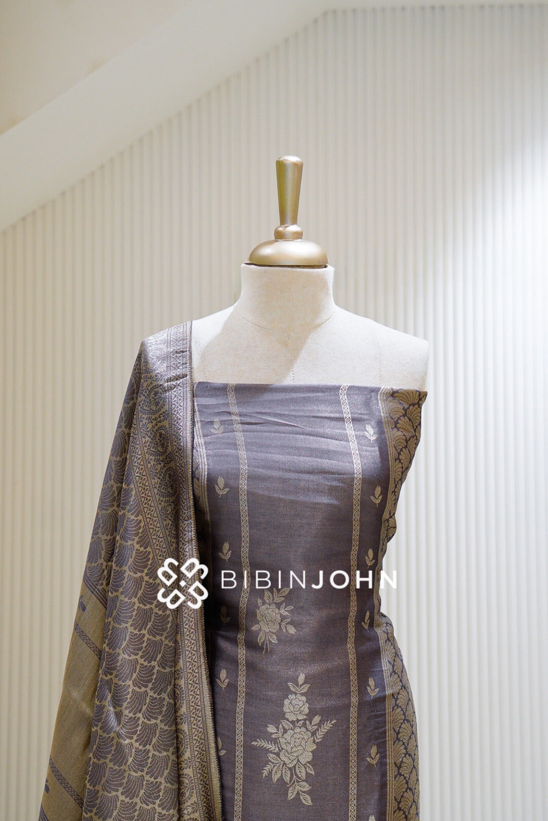 Tissue Banarasi Unstitched Salwar Suit Material Grey  close view