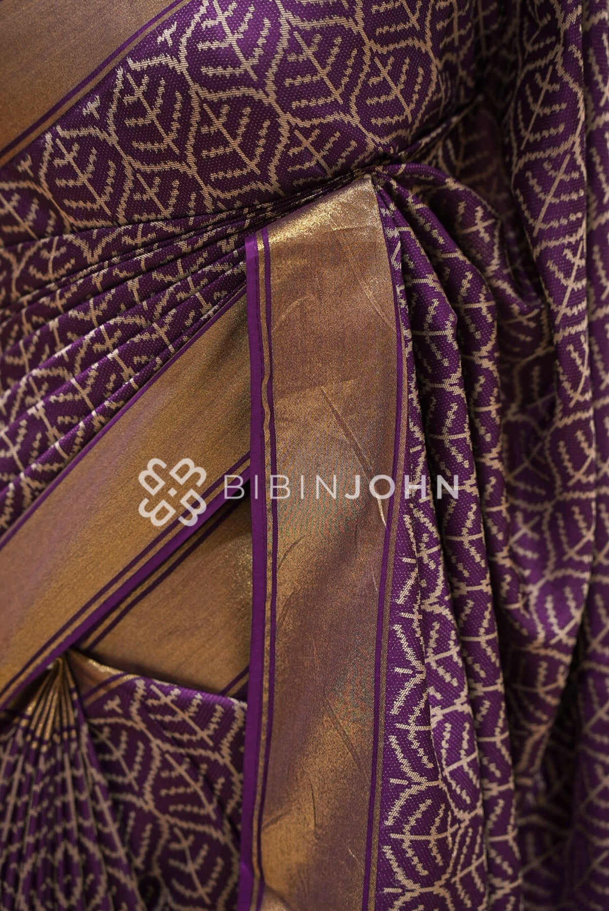 Silk Brocade  Saree For Women Deep Purple  SIDE VIEW