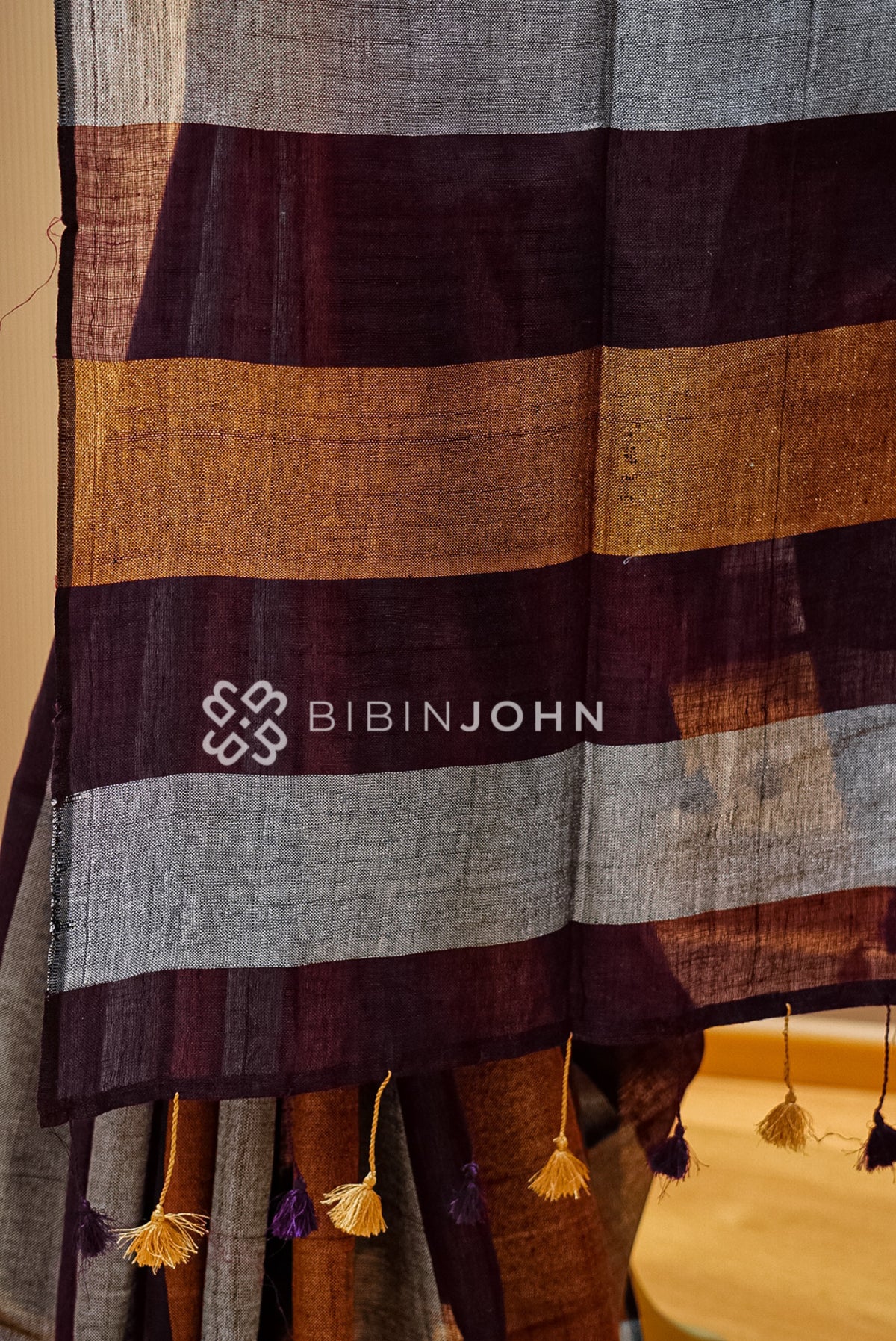 Pure Linen Saree For Women Deep Wine pallu