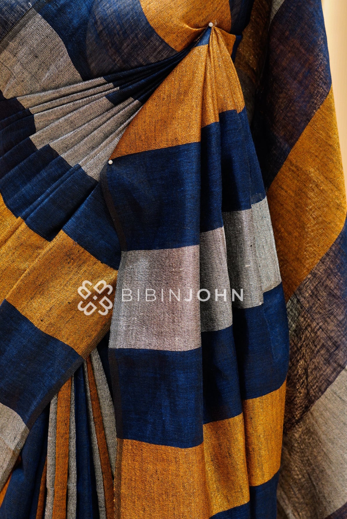 Pure Linen Saree For Women Navy Blue SIDE VIEW