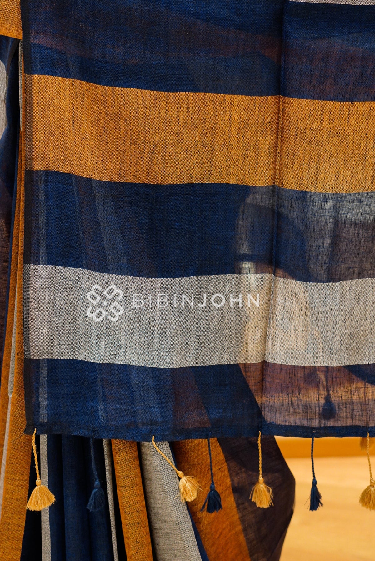 Pure Linen Saree For Women Navy Blue PALLU