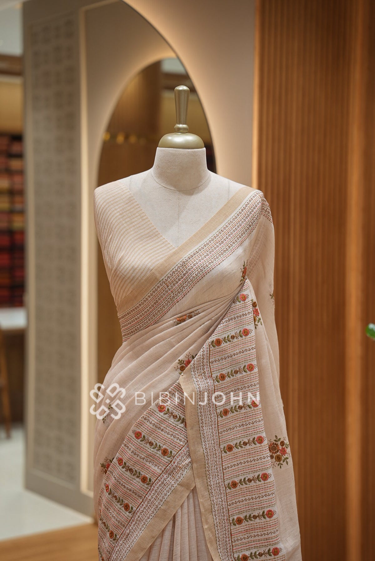 Art Linen Embroidery Saree For Women Beige Ivory  CLOSE VIEW