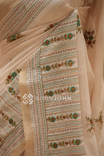 Art Linen Embroidery Saree For Women Beige CLOSE VIEW
