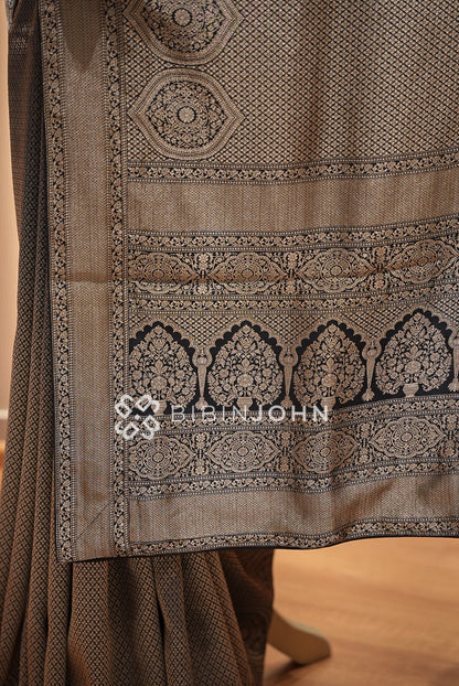 Silk Brocade Saree For Women Black PALLU