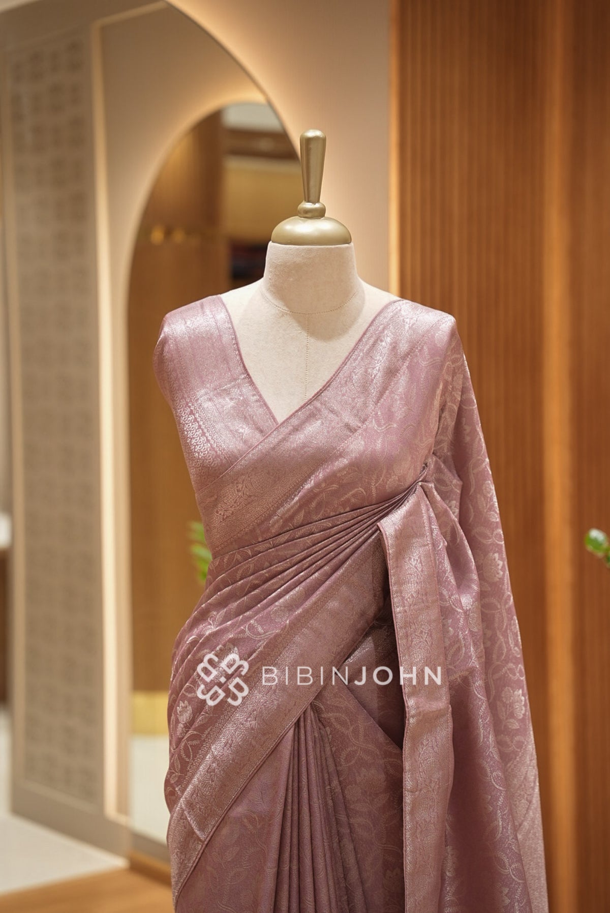 Silk Brocade Saree For Women Dusty Rose Pink  CLOSE VIEW