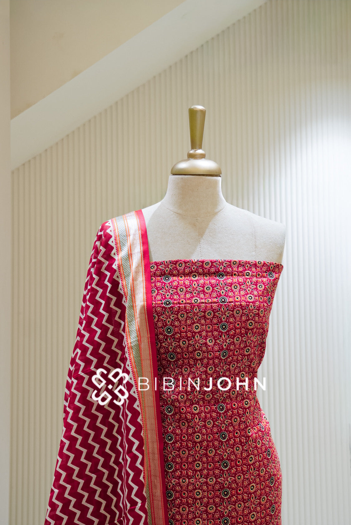 Printed Cotton Unstitched Salwar Suit Material Deep Red Close view