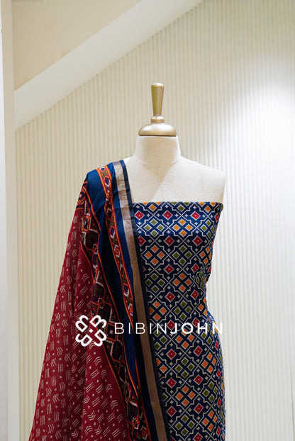 Art Maheswari Unstitched Salwar Suit Material Navy Blue CLOSE VIEW