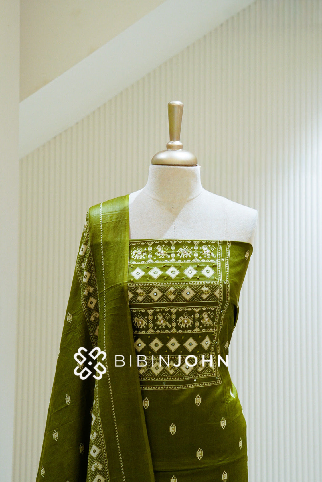 Printed Cotton Unstitched Salwar Suit Material Olive Green  CLOSE VIEW