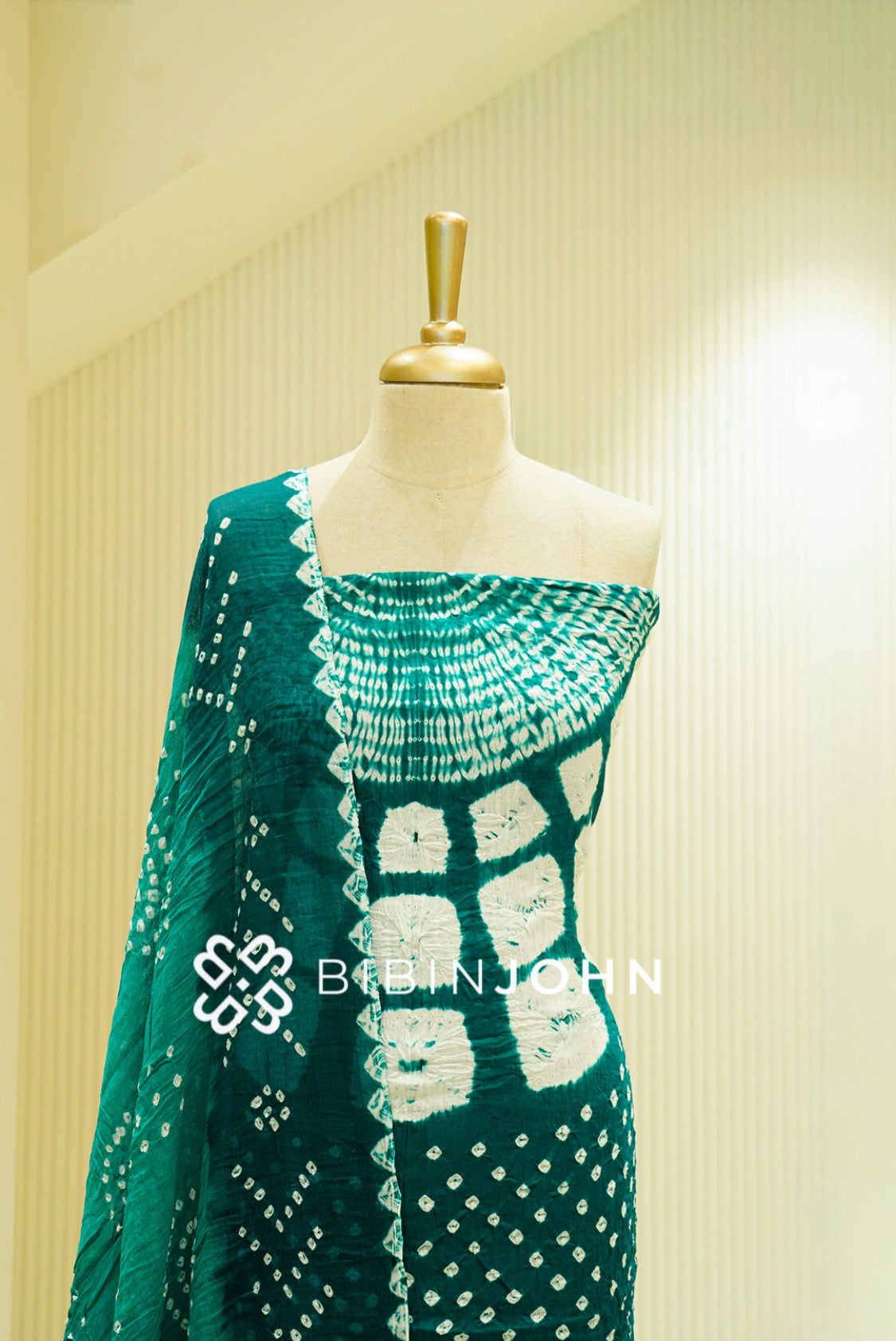 Bandhani Unstitched Salwar Suit Material Teal Green CLOSE VIEW