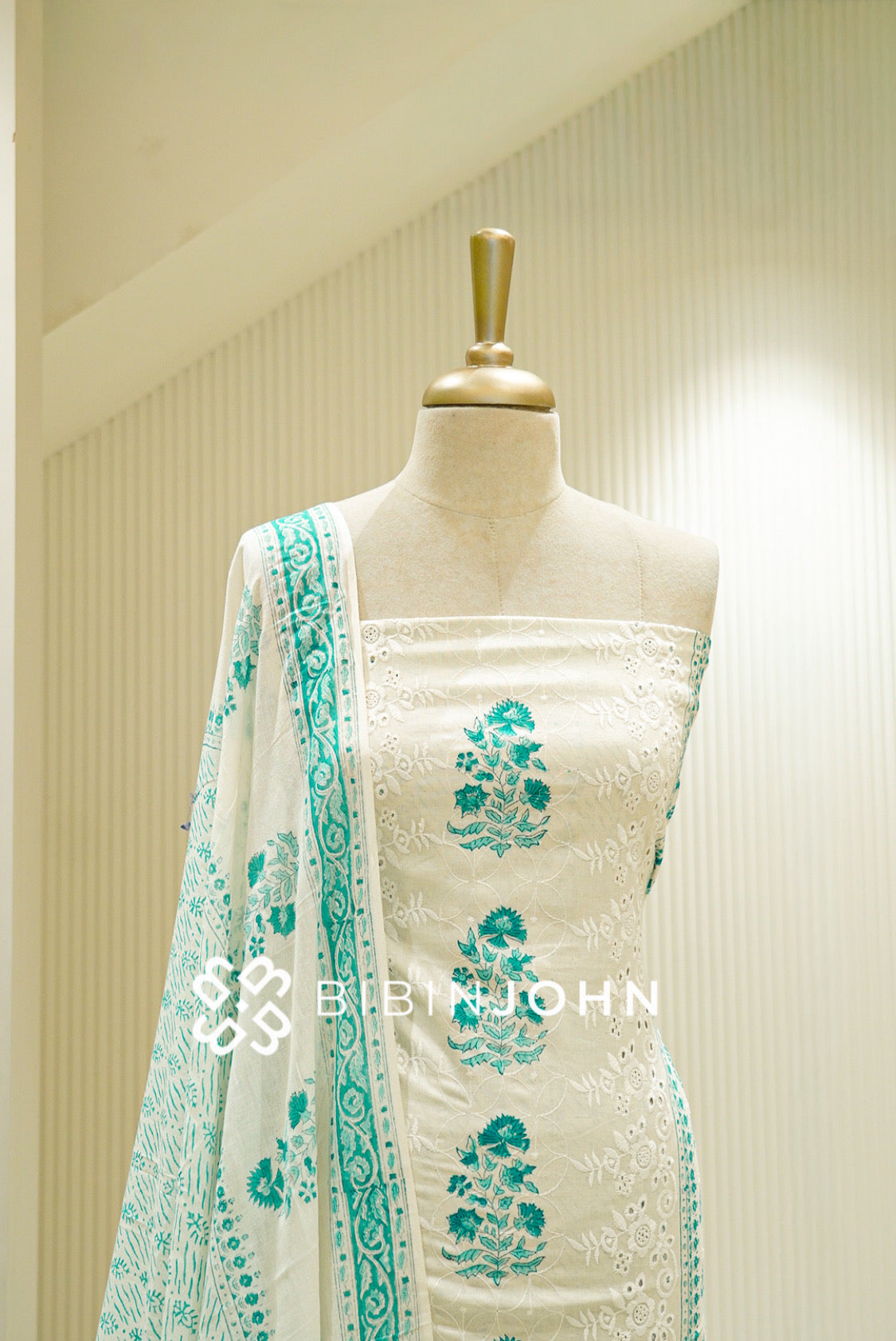 Printed Cotton Unstitched Salwar Suit Material Ivory CLOSE VIEW