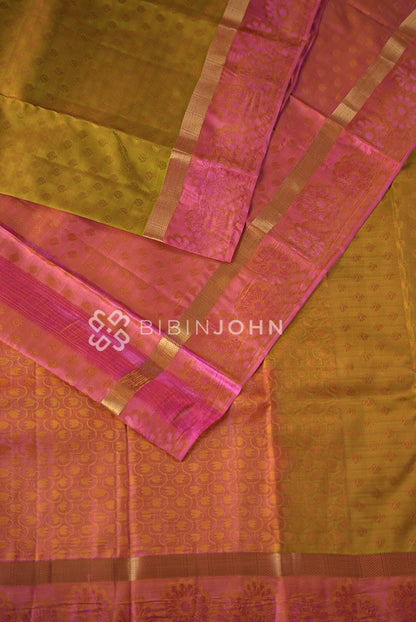 Semi Silk Saree For Women Mehendi Green CLOSE VIEW