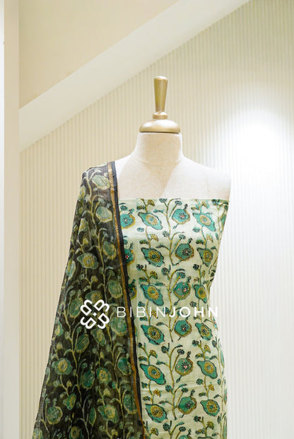 Printed Cotton Unstitched Salwar Suit Material close view