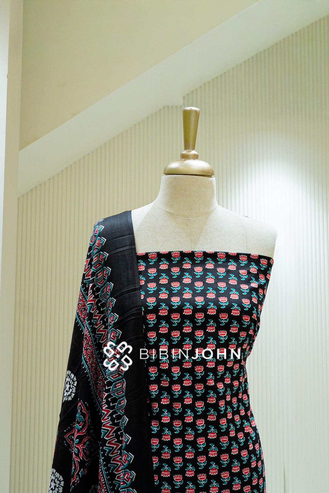 Printed Cotton Unstitched Salwar Suit Material Black  CLOSE VIEW
